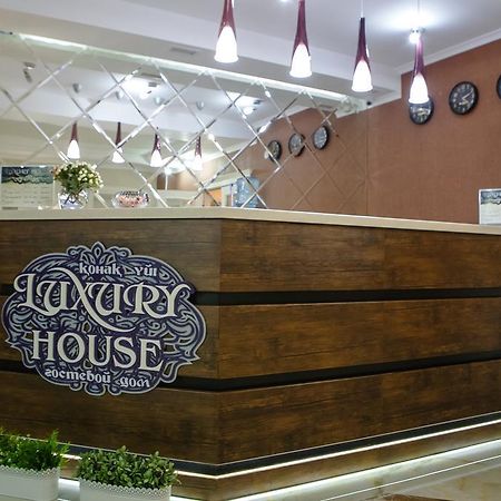 Hotel Luxury House Shymkent Exterior foto