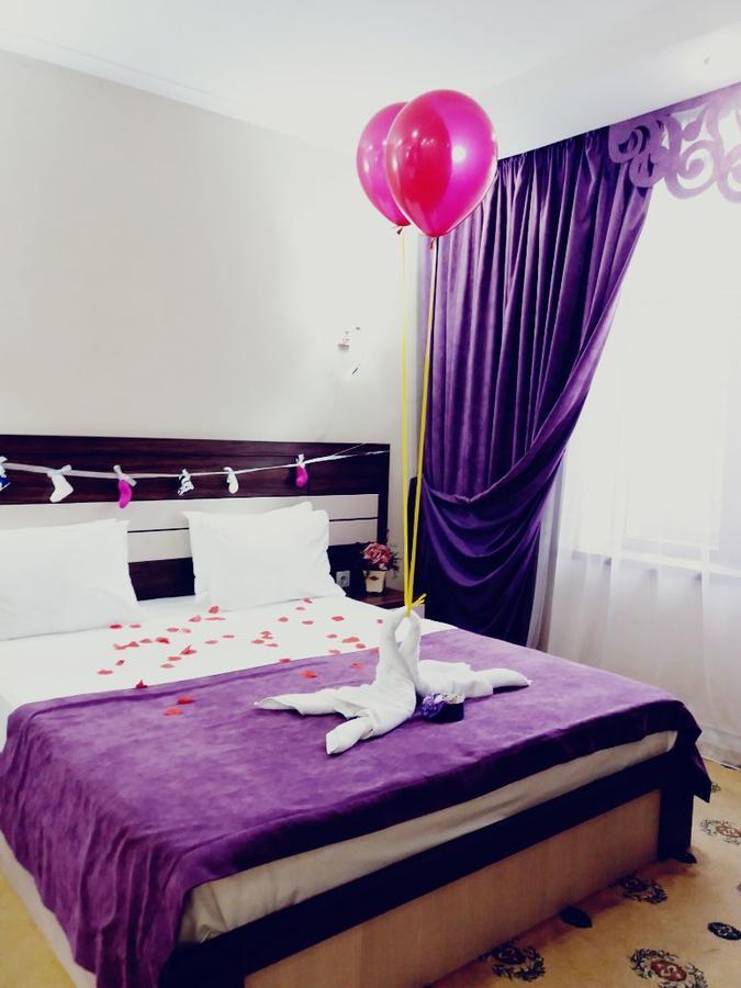 Hotel Luxury House Shymkent Exterior foto