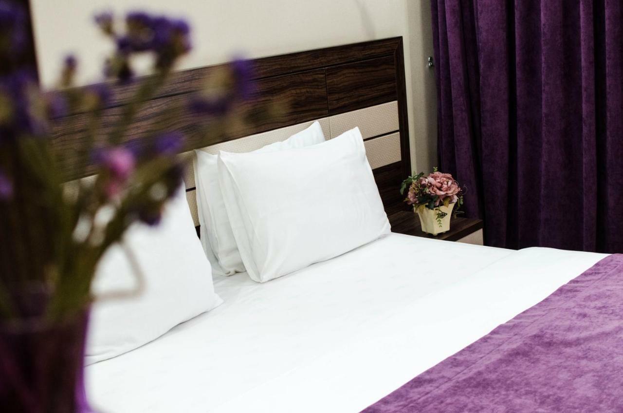 Hotel Luxury House Shymkent Exterior foto