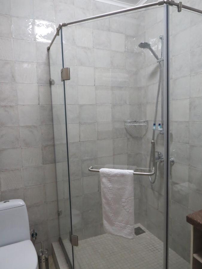 Hotel Luxury House Shymkent Exterior foto